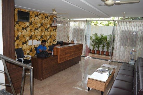 Ashirwad Comforts Hotel Kalasa Exterior foto